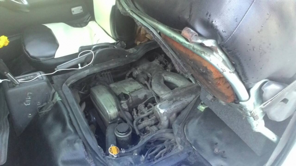 รถตู้โตโยต้า ตาเพชร เครื่อง1jz เกีบร์ออโต้ NGV 2ถัง