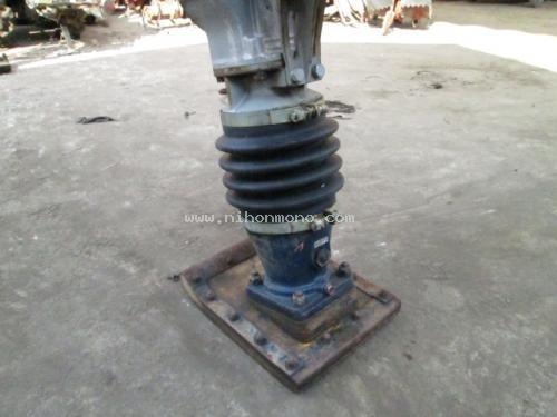เครื่องตบดิน KOMATSU BR-65 รหัสสินค้า : 80802230 หรือเพิ่มเติมไดที่ www.nihonmono.com เครื่องตบดิน KOMATSU BR-65 รหัสสินค้า : 80802230 หรือเพิ่มเติมไดที่ www.nihonmono.com