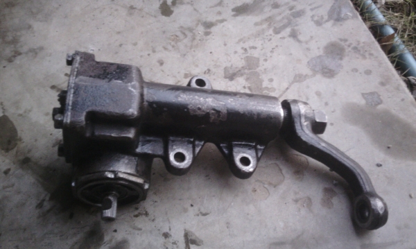 ขายกระปุกพวงมาลัย Nissan SD