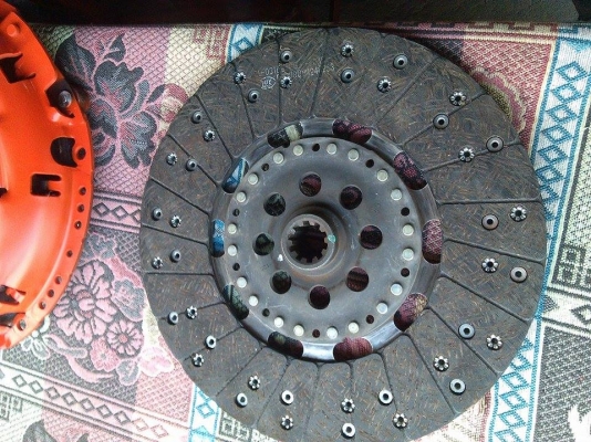 ขายครัชนิวเชพโคโรลาโดปี2012 ตัวห้าเกียร์ ขายครัชนิวเชพโคโรลาโดปี2012 ตัวห้าเกียร์