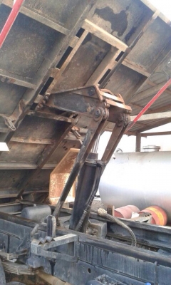 หกล้อสิงไฮเทคดั้มดิน