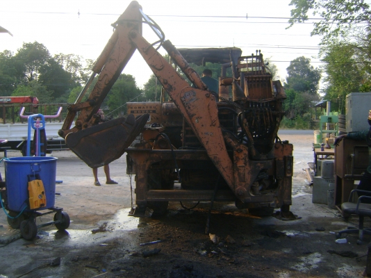 JH 30  หน้าตัก..หลังขุด  ตามภาพ  ราคา  375,000  บาท ด่วนๆเลย  ช้า..อด