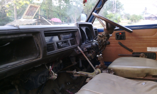 ขาย6ล้อ KS100แรง ดั้มพ์กระบอกใหญ่ สโลว์ คอกสูง ประหยัดมาก!!พร้อมใช้งาน