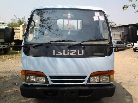 ขาย6ล้อISUZU NKR 120ฝาขาว ปี42 รถห้างแท้ ขาย6ล้อISUZU NKR 120ฝาขาว ปี42 รถห้างแท้