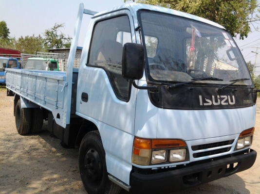 ขาย6ล้อISUZU NKR 120ฝาขาว ปี42 รถห้างแท้