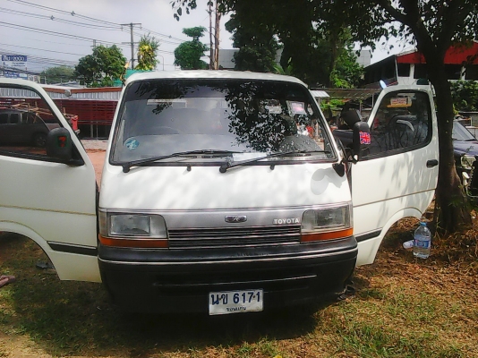 ขายรถตู้ TOYOTA HIACE ปี 36 เครื่อง 2 แอล สภาพเดิมพร้อมใช้ ขายรถตู้ TOYOTA HIACE ปี 36 เครื่อง 2 แอล สภาพเดิมพร้อมใช้
