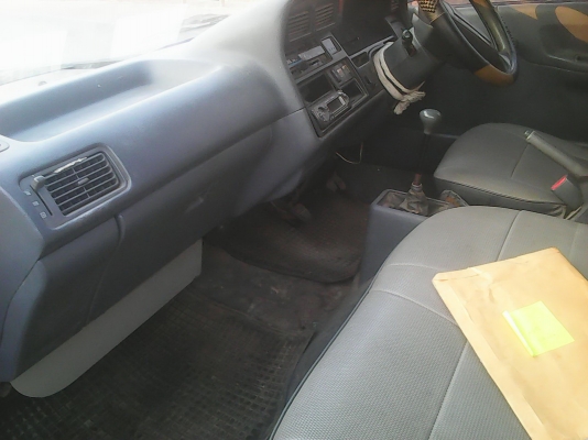 ขายรถตู้ TOYOTA HIACE ปี 36 เครื่อง 2 แอล สภาพเดิมพร้อมใช้ ขายรถตู้ TOYOTA HIACE ปี 36 เครื่อง 2 แอล สภาพเดิมพร้อมใช้