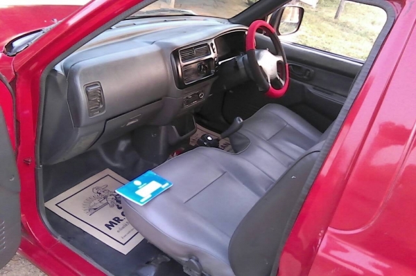 Mitsubishi Strada ปี 2001 Mitsubishi Strada ปี 2001