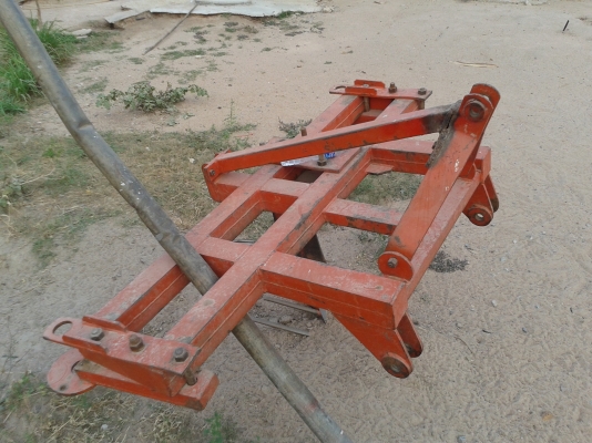 ขางหางยกล่อง และขุดมัน โคลงเดียวกัน สำหรับรถ36แรงถึง60แรงสนใจ0810076640 ขางหางยกล่อง และขุดมัน โคลงเดียวกัน สำหรับรถ36แรงถึง60แรงสนใจ0810076640