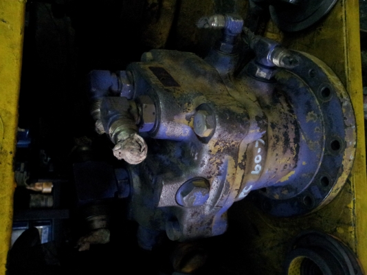 ขายมอร์เตอร์สวิง  KOMATSU   PC 60-7