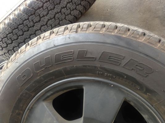 ขายล้อพร้อมยางสภาพใหม่ ขอบ16 NAVARA ขายล้อพร้อมยางสภาพใหม่ ขอบ16 NAVARA