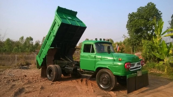 ขาย 6 ล้อดั้มหัวยาว ไม่มีเล่มทะเบียน เครื่อง 6BB1 ปั้มคอยาว 145 แรงม้า คัสซีสวย เฟืองท้ายใหญ่ สโลว์กลาง พวงมาลัยพาวเวอร์ ราคาต่อรองได้ครับ