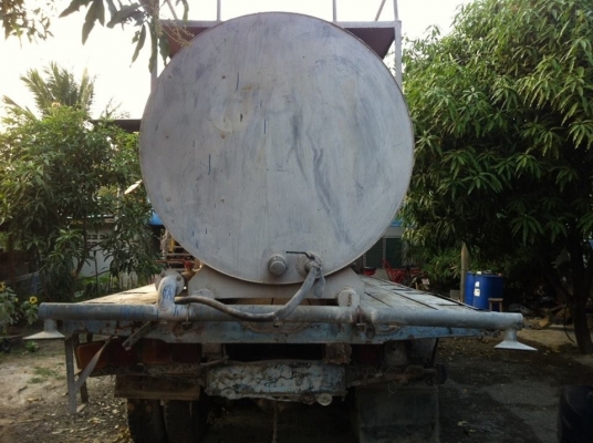 ขายสิบล้อหัวยาว เพลาเดียว พร้อมถังน้ำ ขายสิบล้อหัวยาว เพลาเดียว พร้อมถังน้ำ