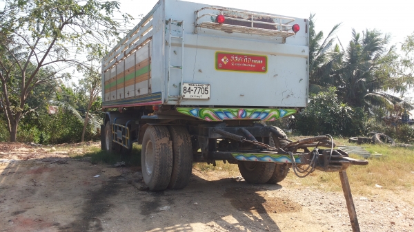 ขายลูกพ่วง