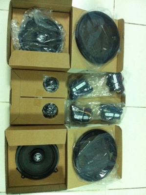 ชุดลำโพง DLS  B5A สภาพใหม่ ใช้ไม่น่านาน ครบชุด ยกกล่อง