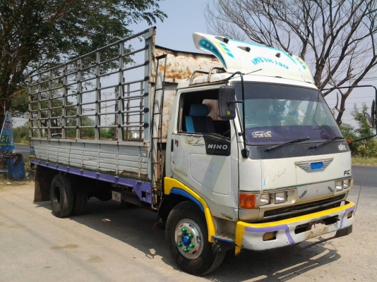 ขาย6ล้อHINO FC2W 120แรง กระบะคอกเหล็กแป็ปยาว5.50เมตร ขาย6ล้อHINO FC2W 120แรง กระบะคอกเหล็กแป็ปยาว5.50เมตร