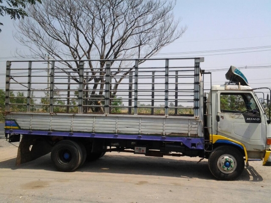 ขาย6ล้อHINO FC2W 120แรง กระบะคอกเหล็กแป็ปยาว5.50เมตร ขาย6ล้อHINO FC2W 120แรง กระบะคอกเหล็กแป็ปยาว5.50เมตร
