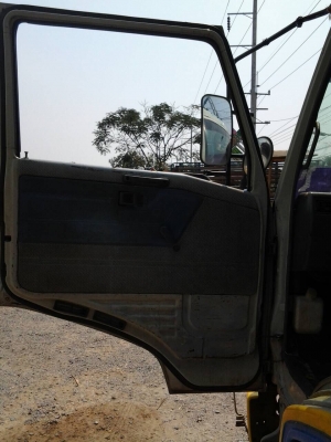 ขาย6ล้อHINO FC2W 120แรง กระบะคอกเหล็กแป็ปยาว5.50เมตร