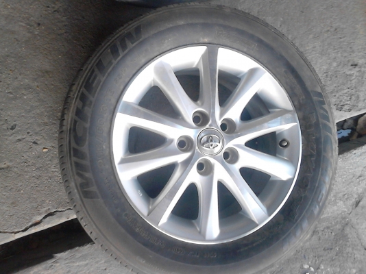 แม๊กขอบ 16  TOYOTA CAMMRY พร้อมยาง MICHELIN ชุด 4 ล้อ TEL.081-427-3941