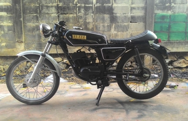 yamaha rx100 cafe