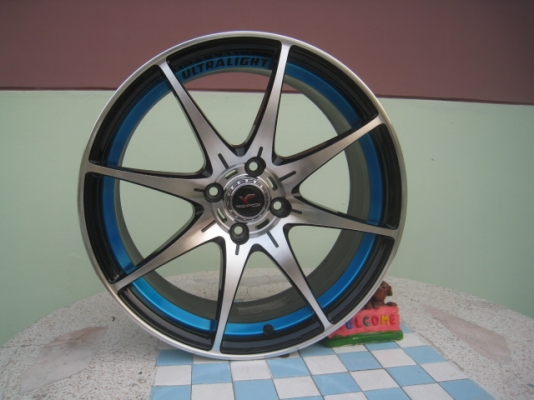 ขายแม็กมือ2 Yachiyoda 17"x7" et40 4รู100 ล้อปาดหน้าเคลือบเงามาใหม่ สีเดิมครับ ขายทั้งชุด 7,900 บาท พร้อมเปลี่ยน ถ่วงครับ พร้อมยางใหม่เริ่มต้น 14,500 บาทครับ สนใจติดต่อเล็กคลองสามครับ 081-3747940