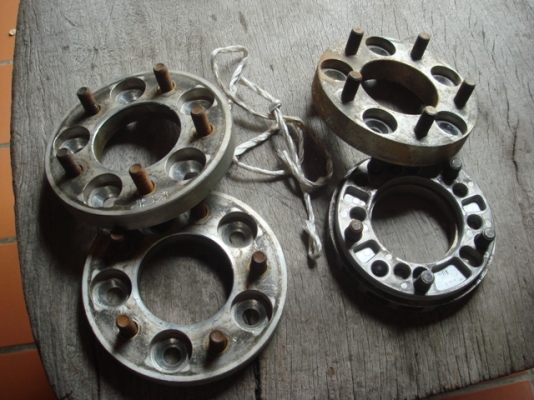 ขายอแด๊ปเตอร์สเปซเอร์ 5รู114 1ชุด 4อีน อลูมืเนียมเก่าญี่ปุ่น