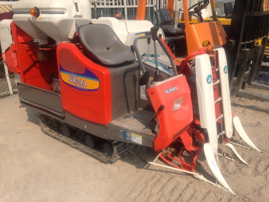 KUBOTA  SR-J3 รถเกี่ยวเก่านอก สภาพสวย