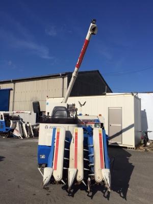 ISEKI HA 25G รถเกี่ยวเก่านอก สภาพสวย ISEKI HA 25G รถเกี่ยวเก่านอก สภาพสวย