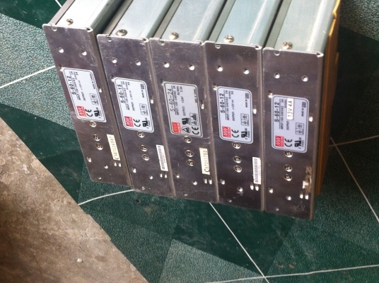 หม้อแปลงไฟสวิทช์ชิ่ง ขนาดOUTPUT มีตั้งแต่ 12-24 V. เลือกแบบได้ จ่ายไฟได้ 5 A.