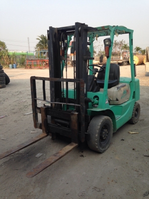 ขายรถ Fork lift ยี่ห้อ mitsubishi  FD25