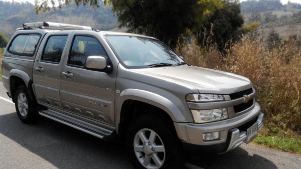 Chevrolet Colorado Ls 2004 3000cc.