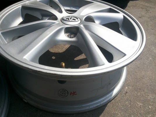 ล้อถอดป้ายแดง Toyota Avaza ขอบ15 4&times;114 ใหม่ๆ