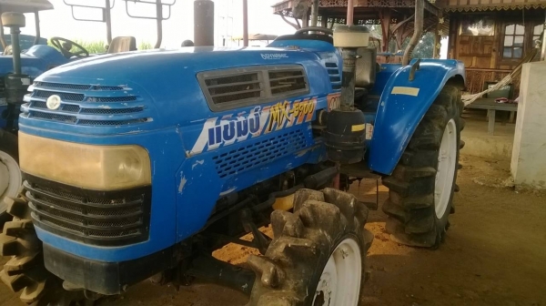 ขายรภไถMX5900ตัวปล่วาพร้อมใช้งานเครื่องดีเกียร์ดีหางขึ้นดีราคา165000บาทรถอยู่วังบัว อคลองขลุง กำแพงเพชร สนใจสอบถามรายระเอียดได้มีเบอร์0813655997อำพร พาเจริญ