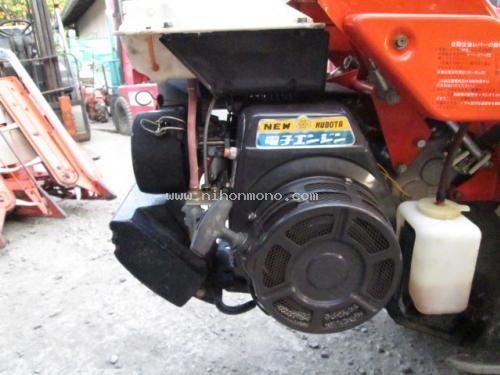 รถเกี่ยวข้าวเดินตาม KUBOTA HF52 รหัสสินค้า : 80802285 หรือเพิ่มเติมไดที่ www.nihonmono.com รถเกี่ยวข้าวเดินตาม KUBOTA HF52 รหัสสินค้า : 80802285 หรือเพิ่มเติมไดที่ www.nihonmono.com