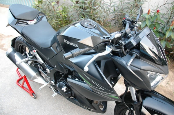ขาย Kawasaki Z250 ปี 2013 Book Service เอกสารพร้อมโอน