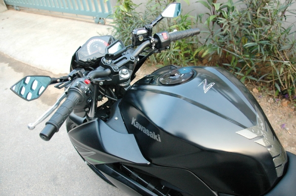 ขาย Kawasaki Z250 ปี 2013 Book Service เอกสารพร้อมโอน