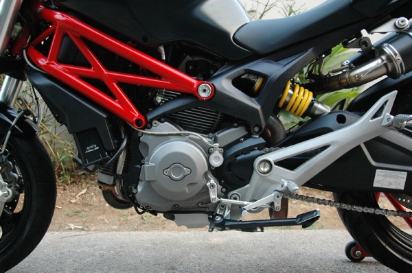 ขาย Ducati Monster 795 ABS ปี2013 Black Edition Book Service เอกสารพร้อมโอน