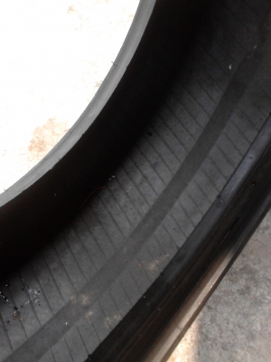 225/50R17 BRIDGESTONE TURANZA GR-90 มี 1 เส้น ปี 2013 ใหม่ๆ ดอกยางหนาๆ TEL.081-427-3941 225/50R17 BRIDGESTONE TURANZA GR-90 มี 1 เส้น ปี 2013 ใหม่ๆ ดอกยางหนาๆ TEL.081-427-3941