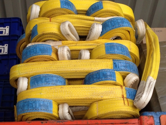 ขายเชือกยกของ J&amp;J รับน้ำหนักได้ 3.5ton ยาว 3.75เมตร ของใหม่มีหลายเส้นครับ