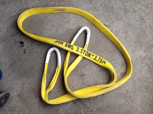 ขายเชือกยกของ J&amp;J รับน้ำหนักได้ 3.5ton ยาว 3.75เมตร ของใหม่มีหลายเส้นครับ