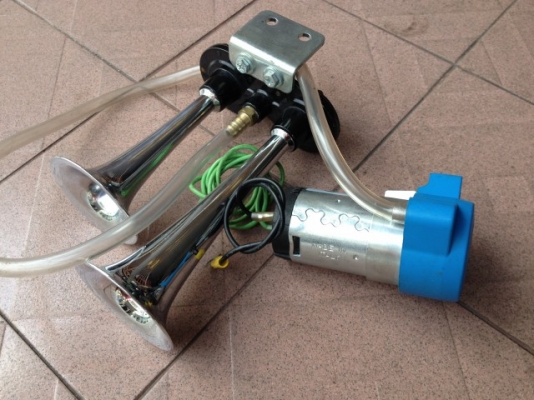 เเตรลมไฟฟ้า MARCO MADE IN ITALY แท้ของเก่าญี่ปุ่นสภาพยังใหม่ เเตรลมไฟฟ้า MARCO MADE IN ITALY แท้ของเก่าญี่ปุ่นสภาพยังใหม่