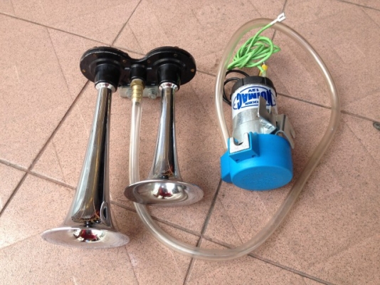 เเตรลมไฟฟ้า MARCO MADE IN ITALY แท้ของเก่าญี่ปุ่นสภาพยังใหม่