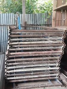 นั่งร้านมือสองเหล็กรุ่นเก่าหนานึบ