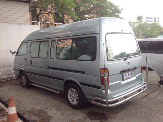 ขายรถตู้หัวจรวดหลังคาสูง ขายรถตู้หัวจรวดหลังคาสูง