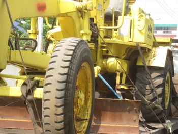 ขาย - รถเกรด ดิน ถนน (MOTOR GRADER) เก่าญี่ปุ่น KOMATSU: GD22AC1A พร้อมใช้งานครับ