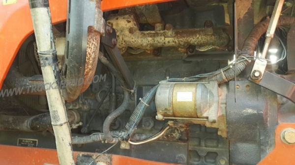 รถไถ Kubota  M 6040 SU  2 เพลา  ทำงาน 1,208 ชั่วโมง