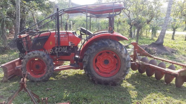 รถไถ Kubota  M 6040 SU  2 เพลา  ทำงาน 1,208 ชั่วโมง