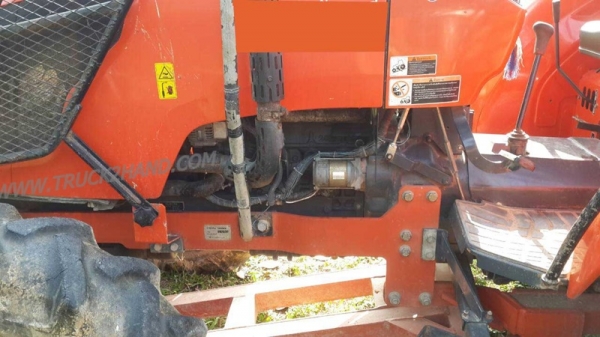 รถไถ Kubota  M 6040 SU  2 เพลา  ทำงาน 1,208 ชั่วโมง