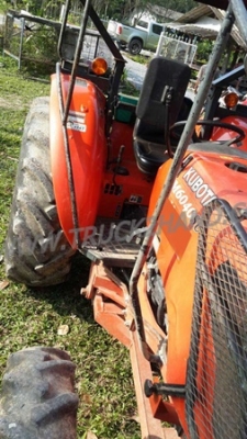 รถไถ Kubota  M 6040 SU  2 เพลา  ทำงาน 1,208 ชั่วโมง