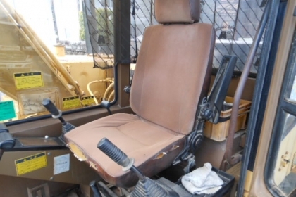 E120B-7NF05570-91YR-ตอนนี้รถจอดที่นวนครครับ E120B-7NF05570-91YR-ตอนนี้รถจอดที่นวนครครับ